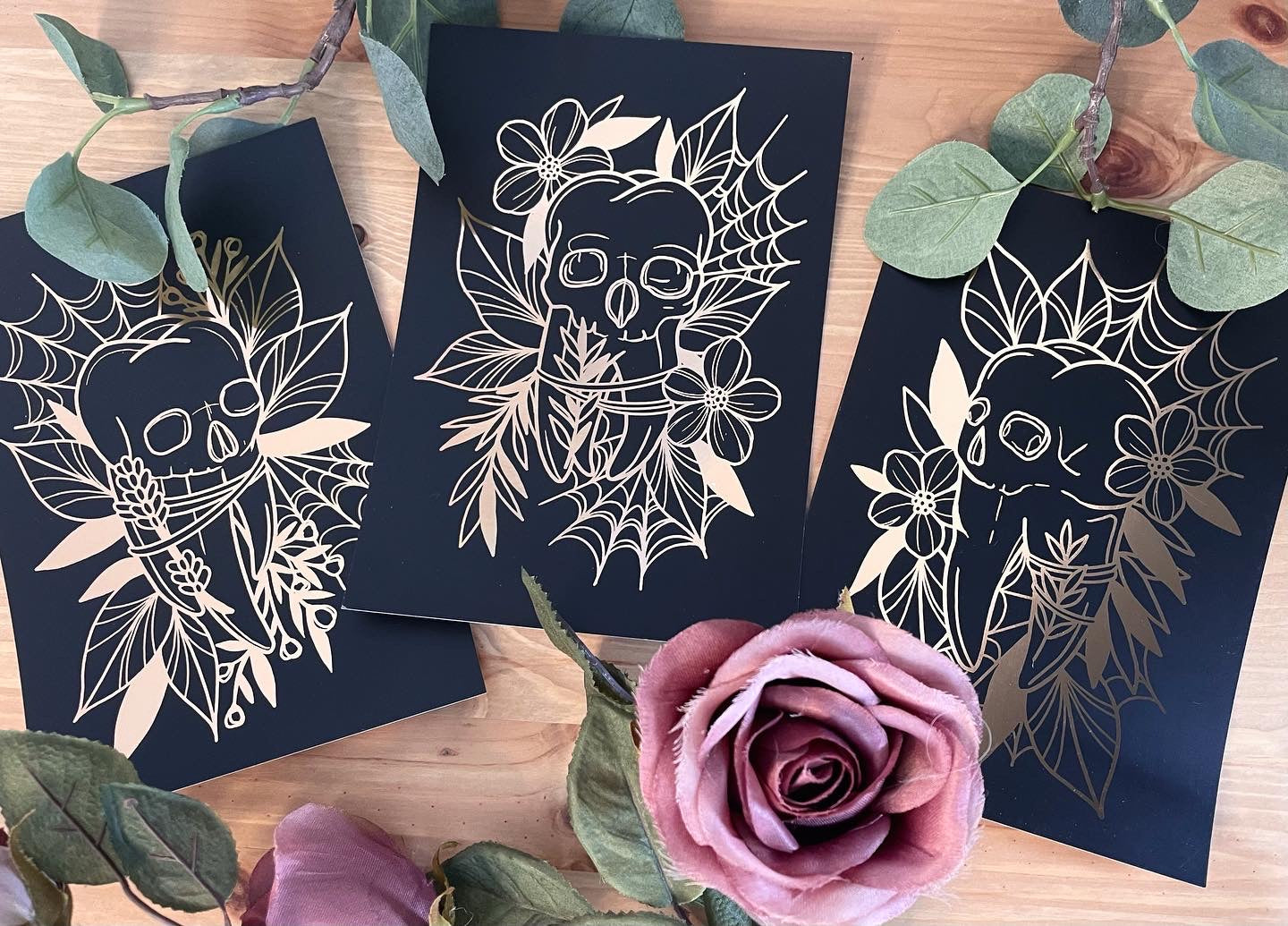 Skull Tooth Tattoo Style Shiny Print Gold Foil Teeth Illustration
